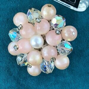 Vintage 1950 Sparkling Aurora Borealis Faceted Crystal Pale Pink Brooch